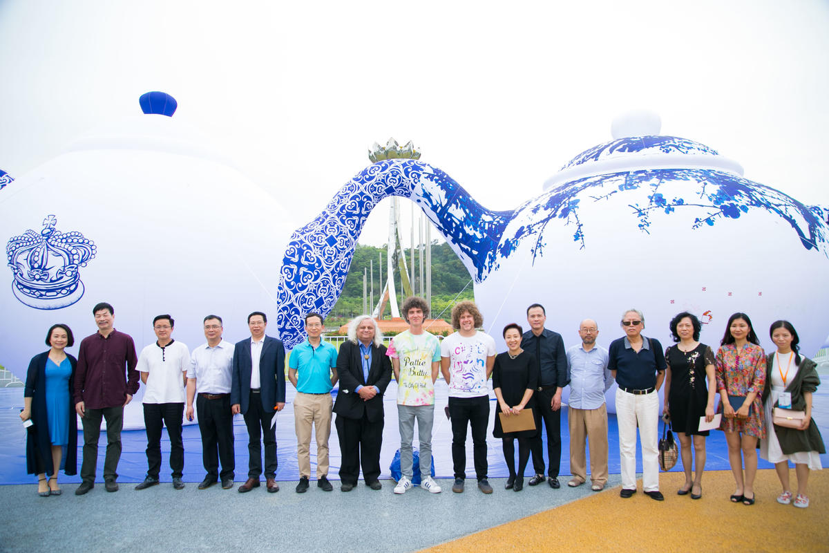 “凤凰·威狮国际艺术中心”以苏新平福建首展亮相,聚焦前沿当代艺术