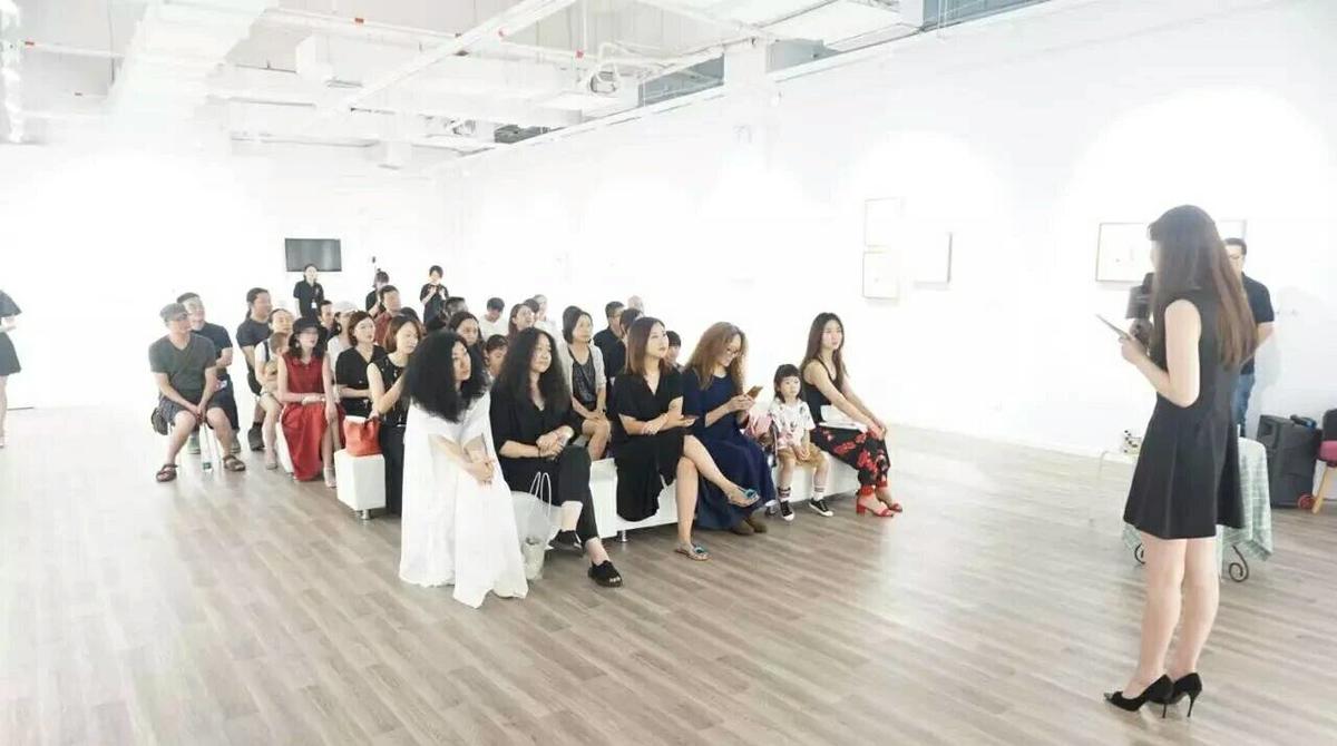 开幕回顾 | 醉城倾色—张佳宁