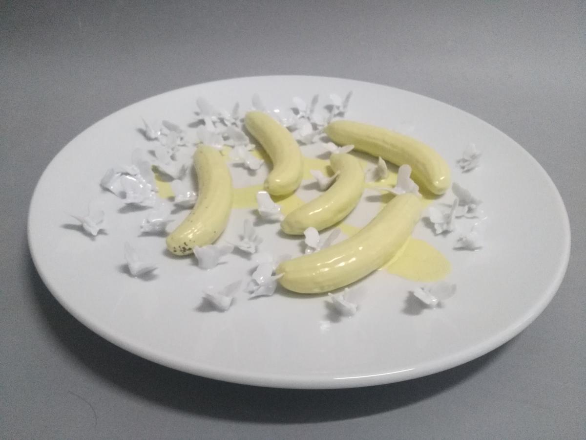 何汶玦作品《七情六欲》《被遗忘的奶油香蕉》